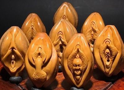 那些讓人臉紅的文玩工藝品，究竟是什么人在購買？